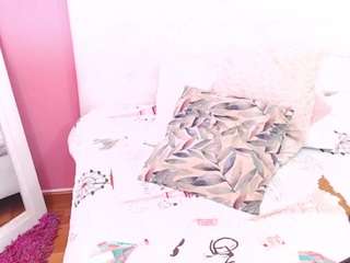 hannasaenz on cam for live free nude video chat now