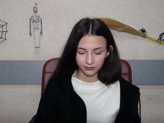 KerryTaro on cam for live free nude video chat now