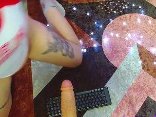 LOVELYPAOLA11 on cam for live free nude video chat now