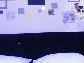 Miaa-19 on cam for live free nude video chat now