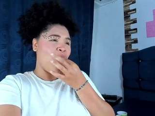 ashley-danger22 on cam for live free nude video chat now