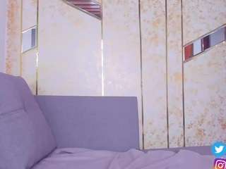 emmy-lopes on cam for live free nude video chat now