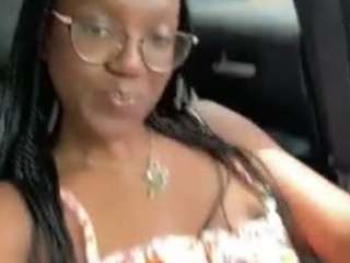 itstaylorofficial on cam for live free nude video chat now
