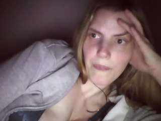jojomarie on cam for live free nude video chat now
