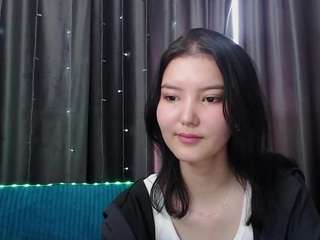 MinaHin on cam for live free nude video chat now