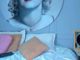 Lilipinkette on cam for live free nude video chat now