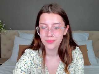 Mia-Spring on cam for live free nude video chat now