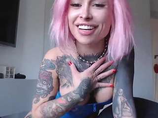 rubbernina on cam for live free nude video chat now