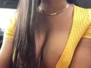 Fox Rosa on cam for live free nude video chat now