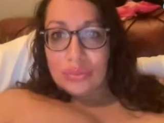 ZaraKKhan on cam for live free nude video chat now