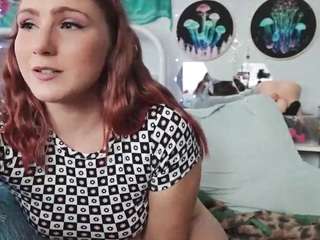 BaeBaeBlue on cam for live free nude video chat now