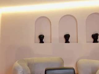 HilaryBenson on cam for live free nude video chat now