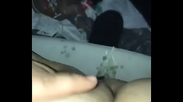 Lesbian squirt