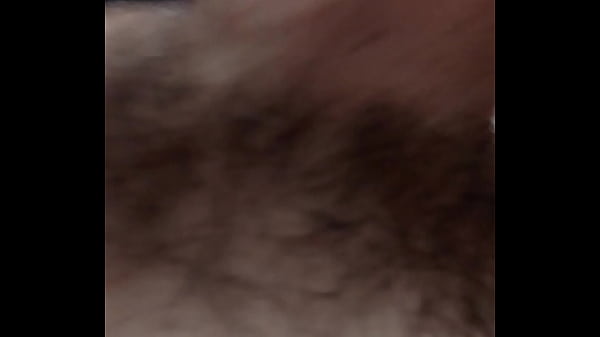 Me masturbo con corrida y sonido de orgasmo