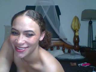 playwjbabe on cam for live free nude video chat now