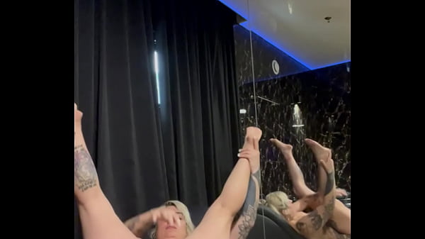 Squirt in the hotel room