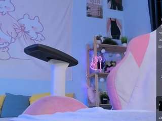 Alin-Quila on webcam for live free nude chat now