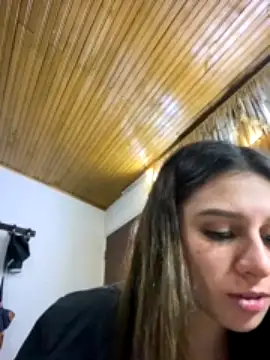 Alison_ml10 naked in live sex video chat