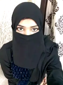 baby_girl_-_–_—_ naked in live sex video chat