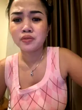 Bella_nasty69 naked in live sex video chat