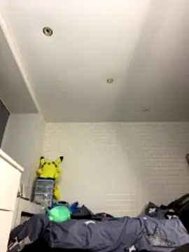 CandyShoopp naked in live sex video chat