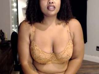 emmy on webcam for live free nude chat now