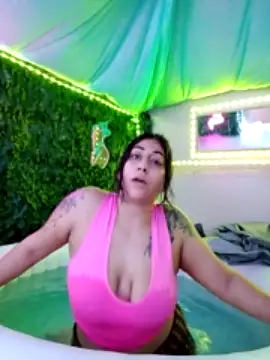 Hotasiansensation naked in live sex video chat