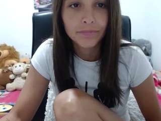 jolieconnor on webcam for live free nude chat now