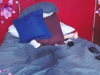 Kimi Malkova on webcam for live free nude chat now