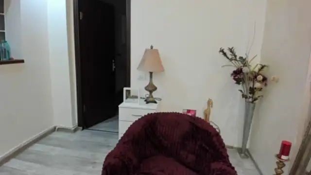 Kitty_Lexa naked in live sex video chat