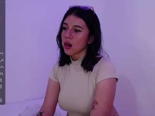 lizz-cherry on webcam for live free nude chat now