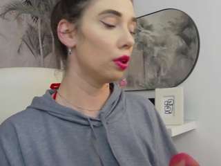 missmallorie on webcam for live free nude chat now