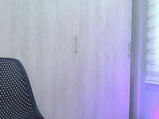 Pau-Coley on cam for live free nude video chat now