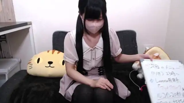 risa-kitty naked in live sex video chat