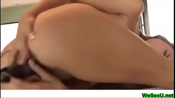 Shaking Orgasm w/Dildo – Who is she!?