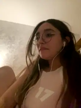 WildVanilleXTRA naked in live sex video chat