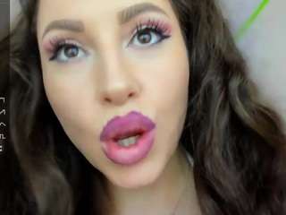 AleDoll on webcam for live free nude chat now