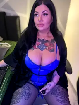 allineedisf_ckingu7 naked in live sex video chat