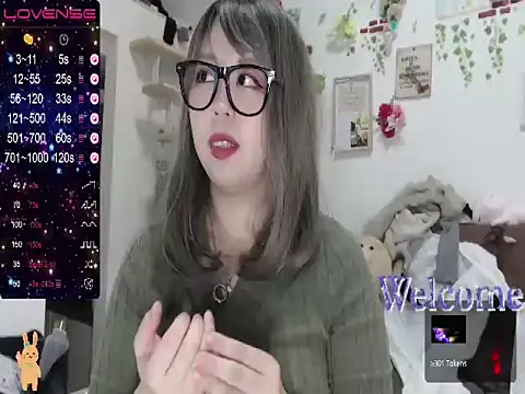 anyan0713 naked in live sex video chat
