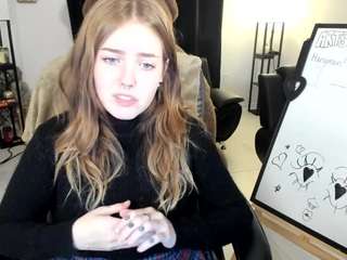 ArtsyBunnyy on webcam for live free nude chat now