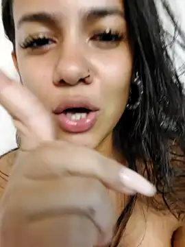 demonaughtyyy naked in live sex video chat