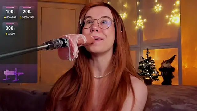 Elsa_Redwood naked in live sex video chat