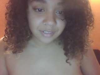 ErickaVee21 on webcam for live free nude chat now