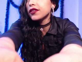 Katyana on webcam for live free nude chat now