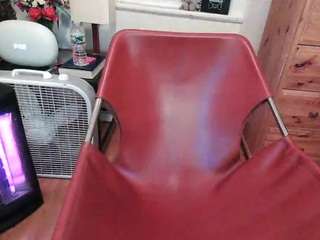 KennedyMagick777 on webcam for live free nude chat now