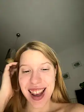 kimczii naked in live sex video chat