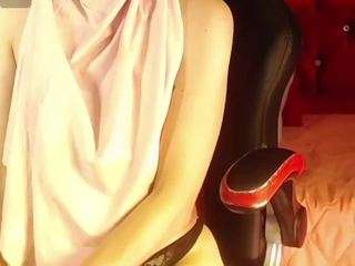 LailaIsa on webcam for live free nude chat now