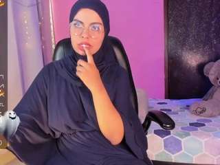 LalilaMassu on webcam for live free nude chat now