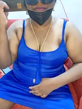 Malluivaniya naked in live sex video chat