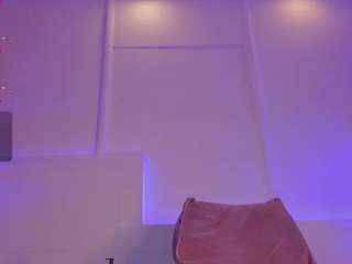 Melissa on webcam for live free nude chat now